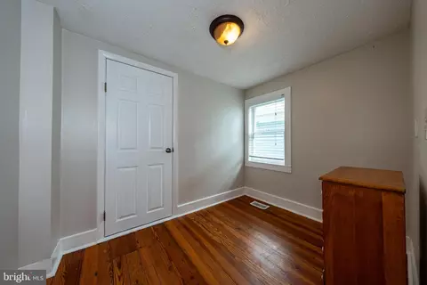 Bedroom - 236 S Carroll St, Frederick, MD 21701 photo 4 of 6