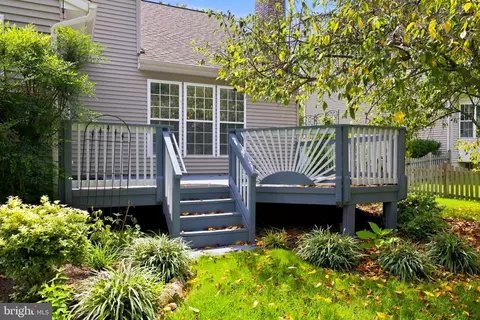 Exterior - 4802 Clarendon Dr, Frederick, MD 21703 photo 6 of 14