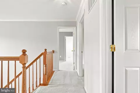 Entry Way - 4802 Clarendon Dr, Frederick, MD 21703 photo 12 of 16