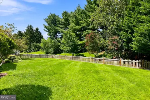 Exterior - 4802 Clarendon Dr, Frederick, MD 21703 photo 13 of 14