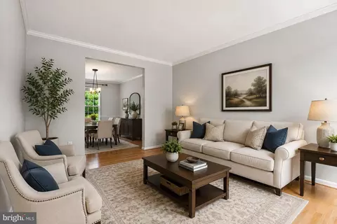 Living - 4802 Clarendon Dr, Frederick, MD 21703 photo 2 of 8