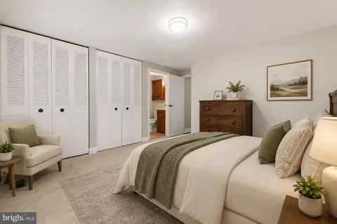 Bedroom - 424 Heather Ridge Dr, Frederick, MD 21702 photo 3 of 3