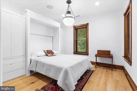 Bedroom - 19 E Main St, Middletown, MD 21769 photo 4 of 10