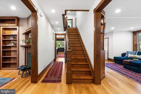 Entry Way - 19 E Main St, Middletown, MD 21769 photo 9 of 13