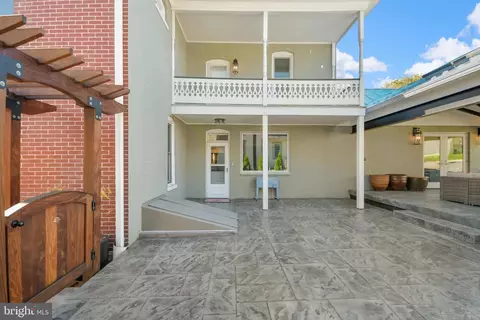 Exterior - 19 E Main St, Middletown, MD 21769 photo 14 of 23