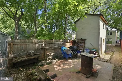 Exterior - 225 Center St, Frederick, MD 21701 photo 5 of 5