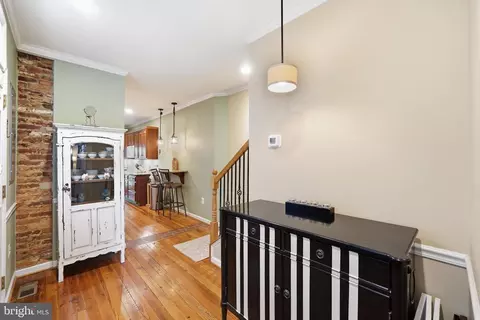 Entry Way - 225 Center St, Frederick, MD 21701 photo 1 of 4