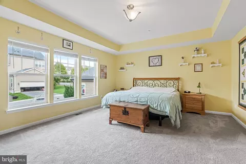 Bedroom - 8432 Cliffview Ln, Frederick, MD 21704 photo 1 of 5