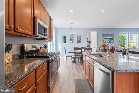 Kitchen - 8432 Cliffview Ln, Frederick, MD 21704 photo 3 of 3