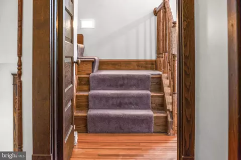 Entry Way - 305 E Main St, Middletown, MD 21769 photo 20 of 23