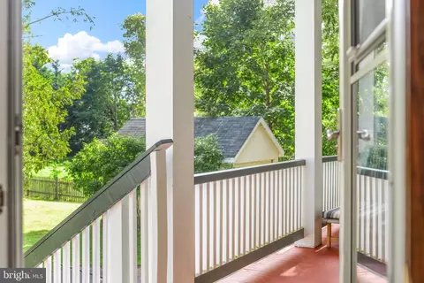 Exterior - 305 E Main St, Middletown, MD 21769 photo 13 of 19