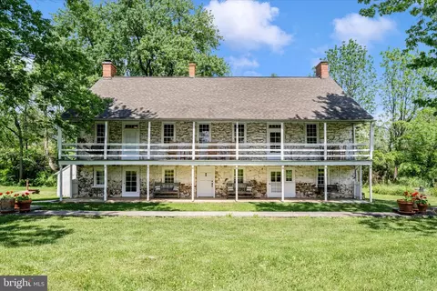 10416 Old Frederick Rd, Frederick, MD 21701 photo 2