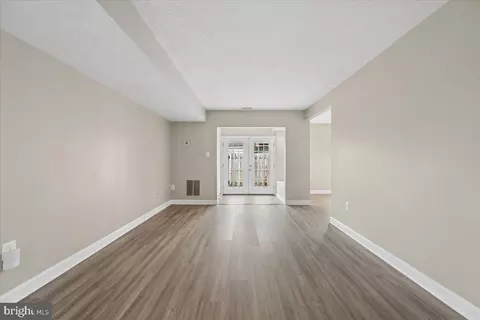 Living - 7199 C Cimarron Ct, Frederick, MD 21703 photo 3 of 5