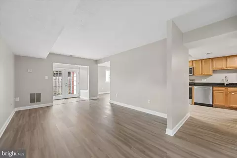 Living - 7199 C Cimarron Ct, Frederick, MD 21703 photo 1 of 5