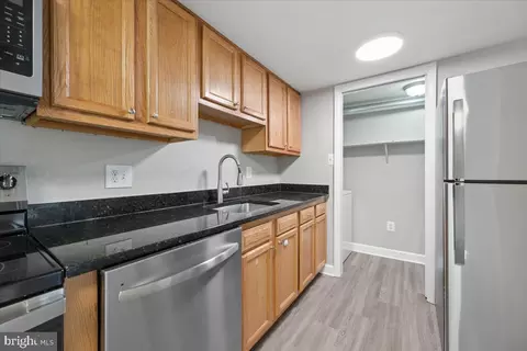 Kitchen - 7199 C Cimarron Ct, Frederick, MD 21703 photo 3 of 6