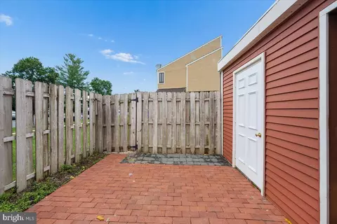 Exterior - 7199 C Cimarron Ct, Frederick, MD 21703 photo 3 of 11