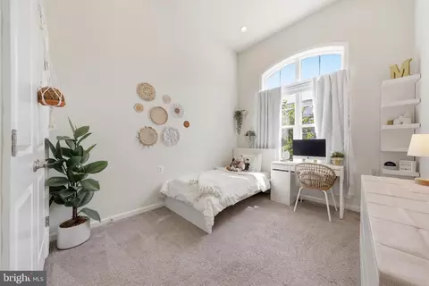 Bedroom - 811 Lindley Rd, Frederick, MD 21701 photo 3 of 8