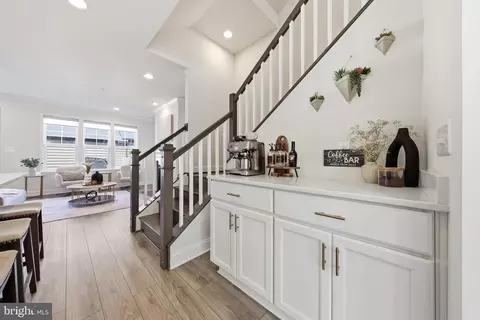 Entry Way - 811 Lindley Rd, Frederick, MD 21701 photo 6 of 12