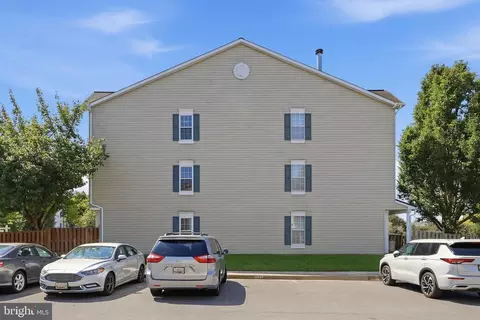Exterior - 5240 Regal Ct, Frederick, MD 21703 photo 7 of 15