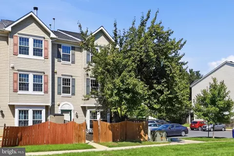 Exterior - 5240 Regal Ct, Frederick, MD 21703 photo 2 of 15