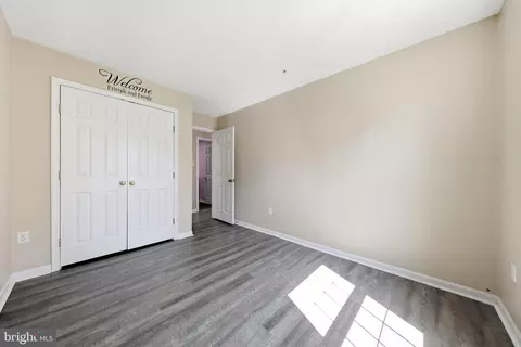 Bedroom - 5240 Regal Ct, Frederick, MD 21703 photo 4 of 7