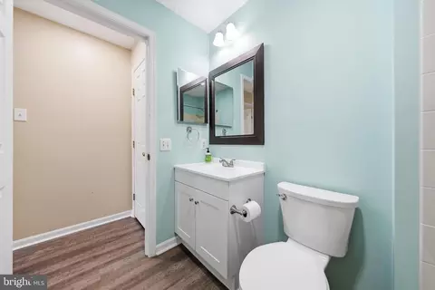 Bath - 5240 Regal Ct, Frederick, MD 21703 photo 6 of 6