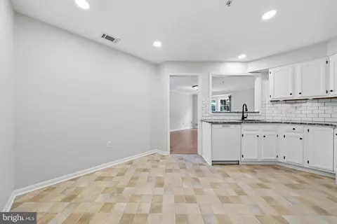 Entry Way - 5240 Regal Ct, Frederick, MD 21703 photo 1 of 3