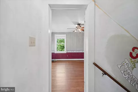 Entry Way - 10927 Sixes Rd, Emmitsburg, MD 21727 photo 8 of 16