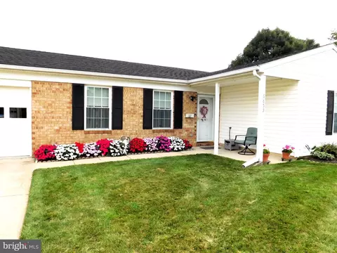 Exterior - 6853 Buckthorn Ct, Frederick, MD 21703 photo 6 of 6