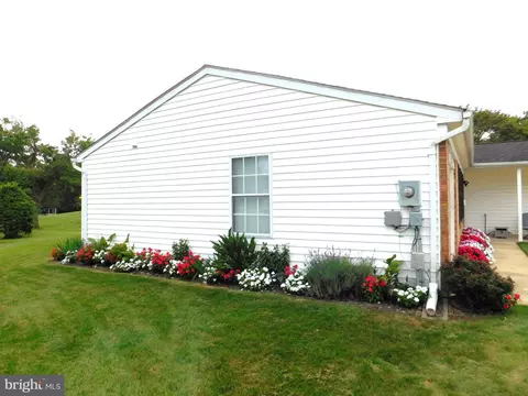 Exterior - 6853 Buckthorn Ct, Frederick, MD 21703 photo 5 of 6