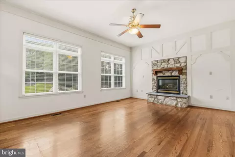 Living - 2549 Bear Den, Frederick, MD 21701 photo 3 of 5