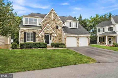 Exterior - 2549 Bear Den, Frederick, MD 21701 photo 3 of 29