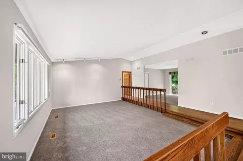 Living - 4513 Timbery Dr, Jefferson, MD 21755 photo 3 of 17