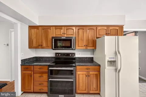 Kitchen - 4513 Timbery Dr, Jefferson, MD 21755 photo 4 of 4