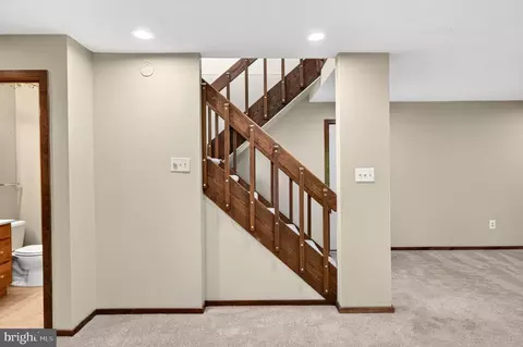 Entry Way - 4513 Timbery Dr, Jefferson, MD 21755 photo 5 of 5