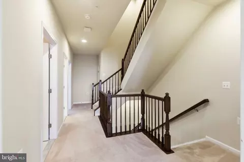 Entry Way - 3040 Jacobs Garden Ln, Frederick, MD 21701 photo 9 of 12