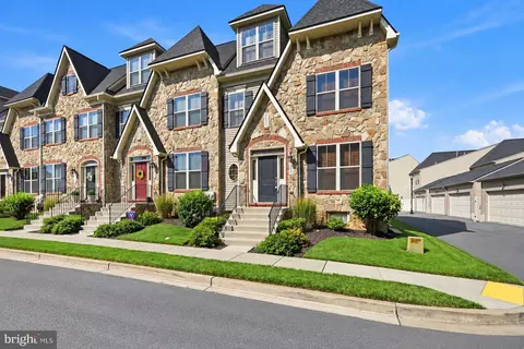 Exterior - 3040 Jacobs Garden Ln, Frederick, MD 21701 photo 3 of 6