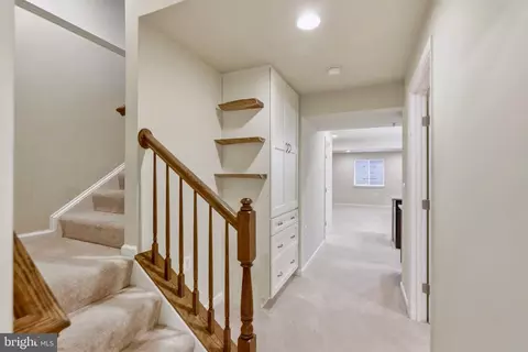 Entry Way - 3040 Jacobs Garden Ln, Frederick, MD 21701 photo 11 of 12