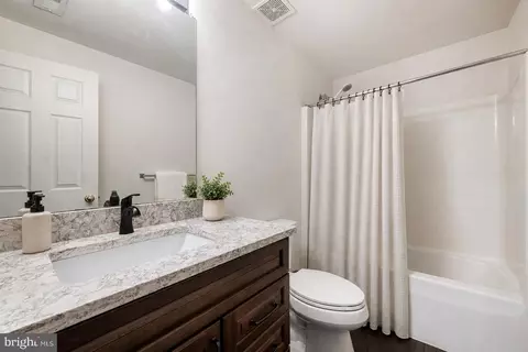 Bath - 2231 W Greenleaf Dr, Frederick, MD 21702 photo 4 of 4
