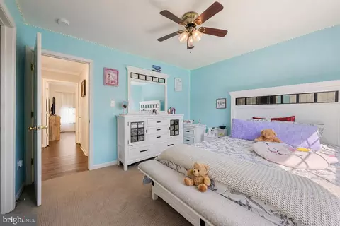 Bedroom - 2231 W Greenleaf Dr, Frederick, MD 21702 photo 4 of 7