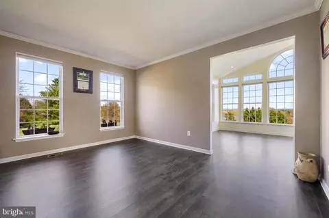 Living - 2231 W Greenleaf Dr, Frederick, MD 21702 photo 4 of 8