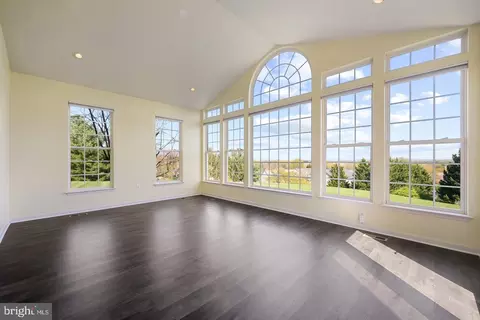 Living - 2231 W Greenleaf Dr, Frederick, MD 21702 photo 5 of 8