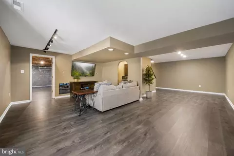 Living - 2231 W Greenleaf Dr, Frederick, MD 21702 photo 8 of 8