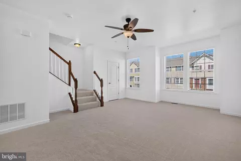 Living - 1112 Frontline Dr, Frederick, MD 21703 photo 1 of 1
