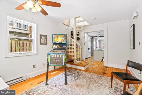 Entry Way - 114 W Third St, Frederick, MD 21701 photo 3 of 6