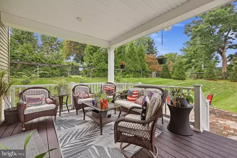 Exterior - 1124 Futurity St, Frederick, MD 21702 photo 5 of 16