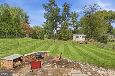 Exterior - 1124 Futurity St, Frederick, MD 21702 photo 7 of 16