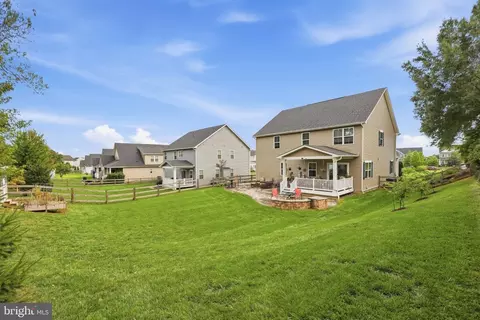 Exterior - 1124 Futurity St, Frederick, MD 21702 photo 11 of 16
