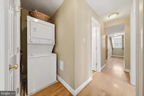 Entry Way - 28 E 4th St, Frederick, MD 21701 photo 8 of 8