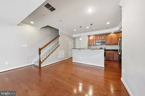Living - 3620 Holborn Pl, Frederick, MD 21704 photo 7 of 9